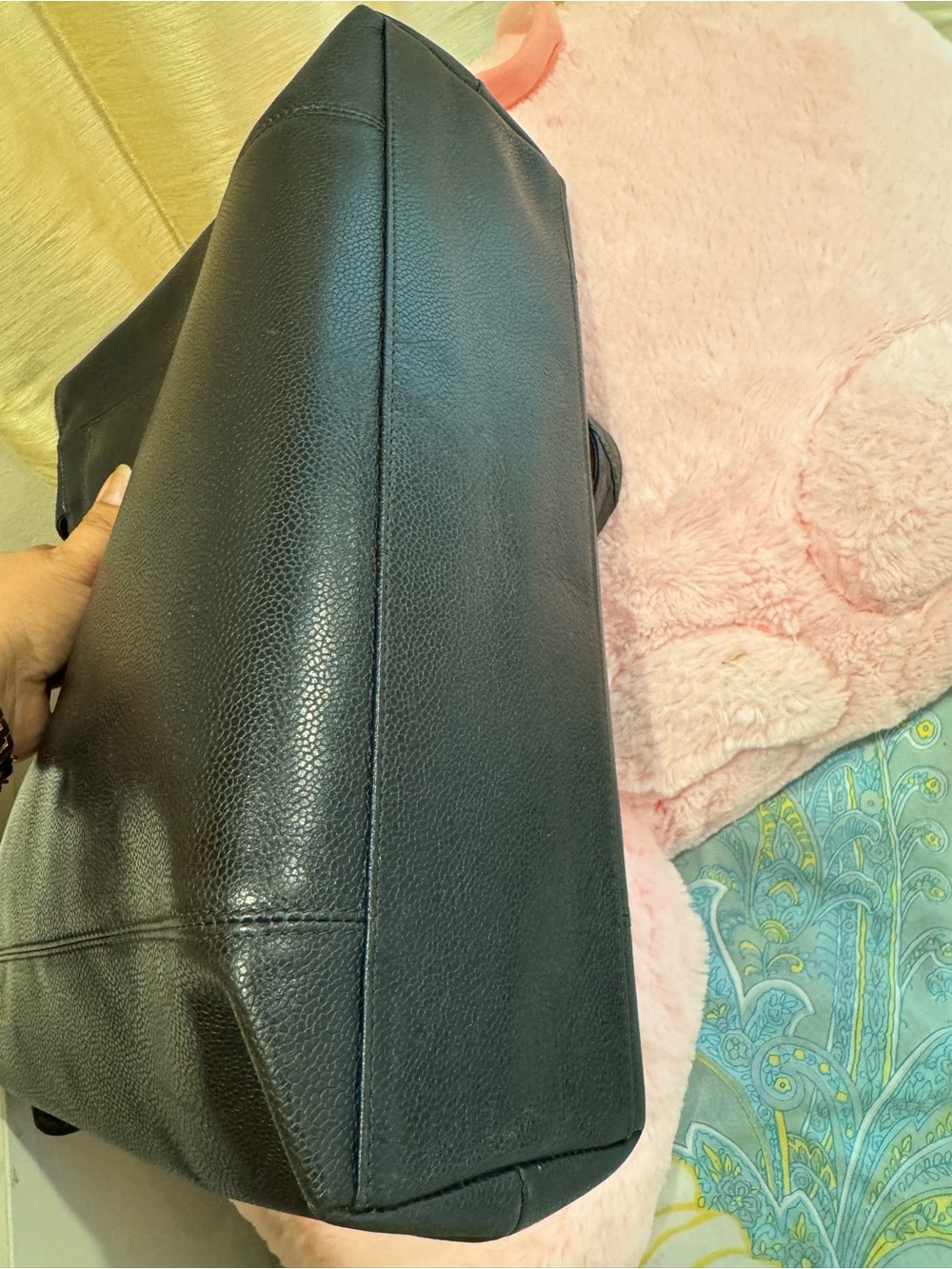 CHANEL Black Pebbled Leather Shoulder Tote - Picture 13 of 13